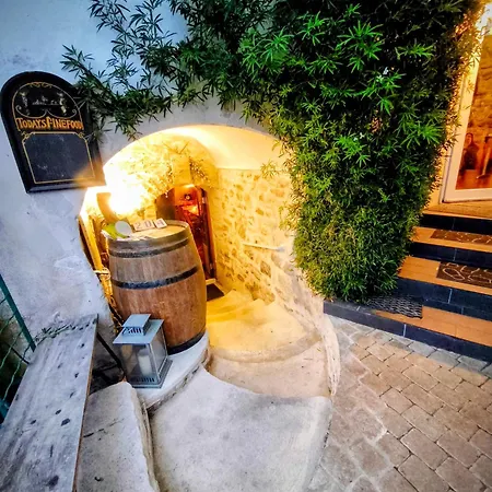 Et Sauna Le Roosevelt Holiday home Chateau-Thierry